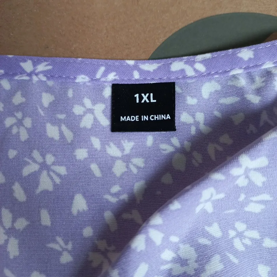 PURPLE FLORAL DRESS – WOMEN’S, SIZE 1XL