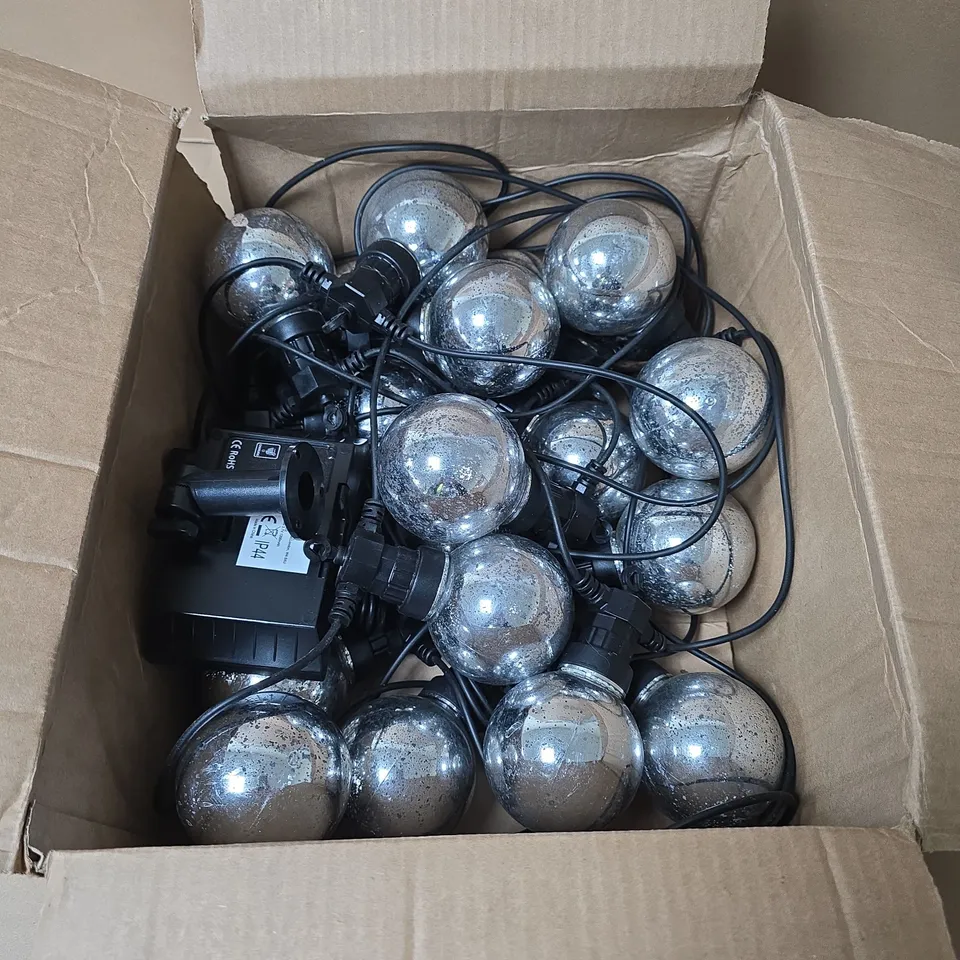 GARDEN REFLECTIONS 15M SOLAR LIGHT STRAND BOXED