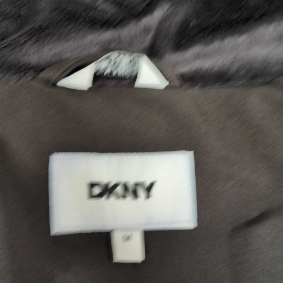 DKNY BLACK PUFFER JACKET, SIZE M