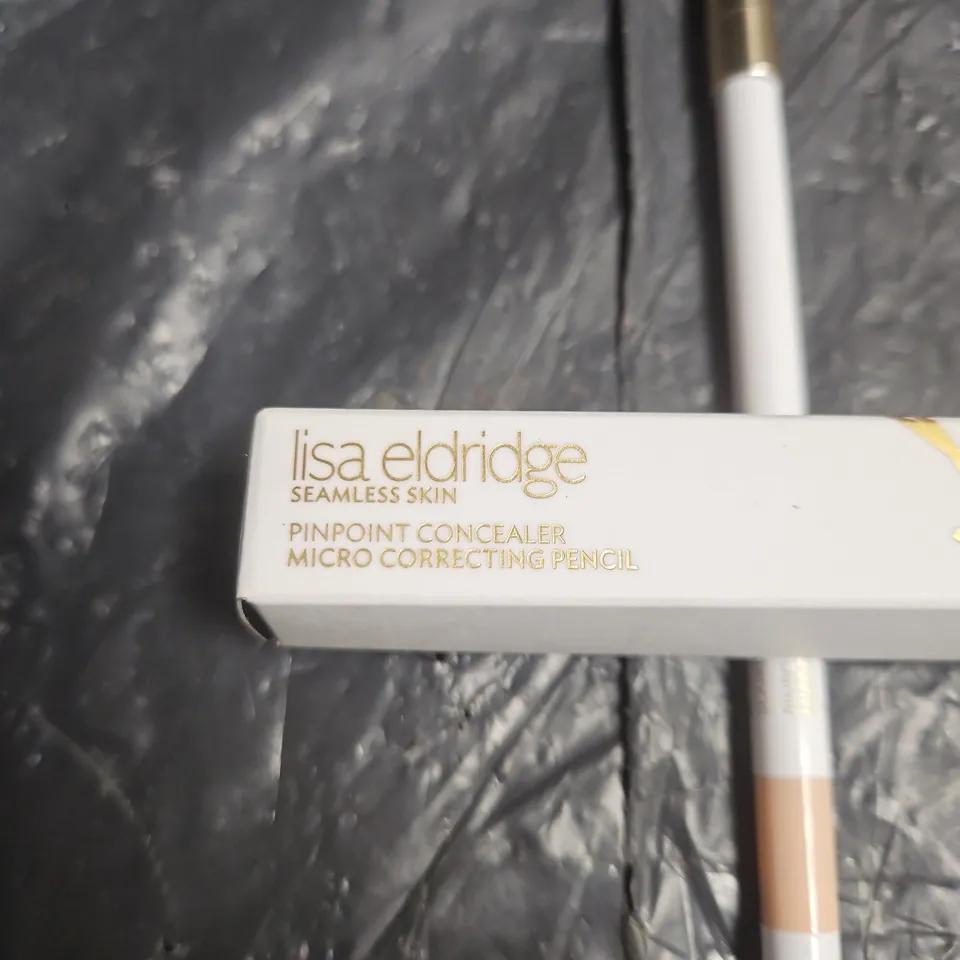 LISA ELDRIDGE SEAMLESS SKIN PINPOINT CONCEALER MICRO CORRECTING PENCIL – SHADE 4