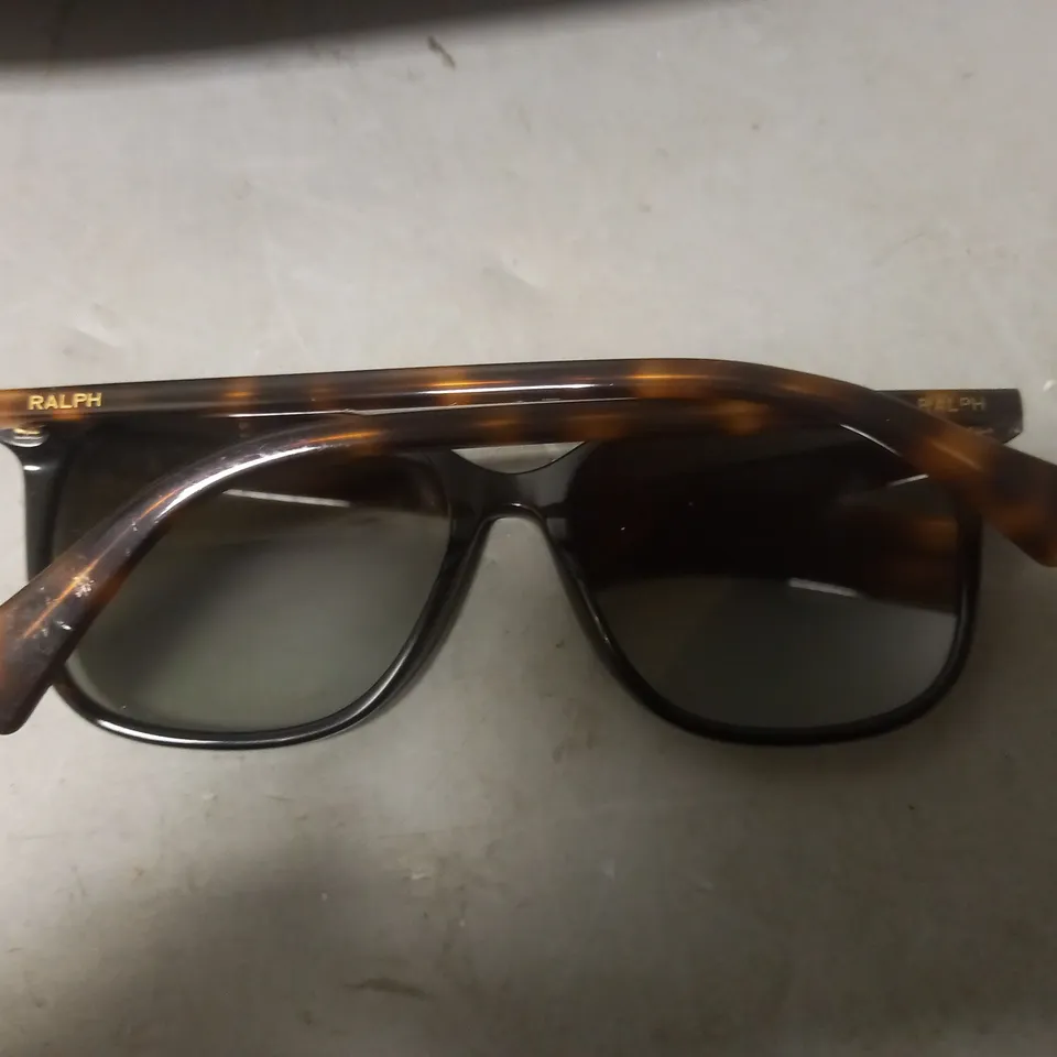 RALPH LAUREN SQUARE SUNGLASSES RRP £15.99