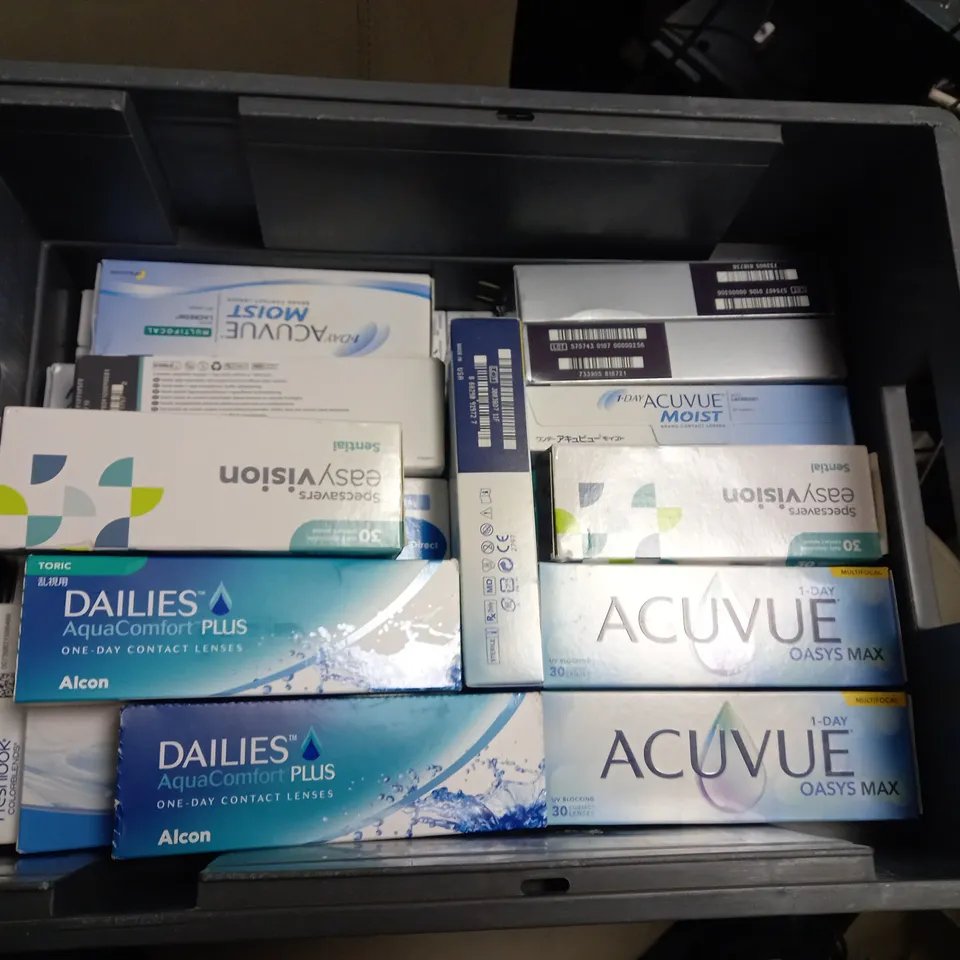 LOT OF HOUSEHOLD ITEMS TO INCLUDE ACUVUE OASYS MAX, ETC