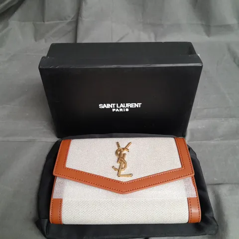 BOXED CREAM SAINT LAURENT PARIS PURSE