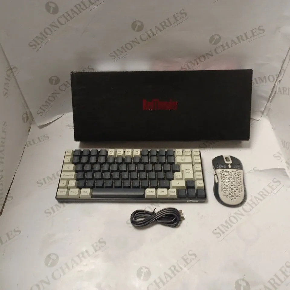 BOXED REDTHUNDER BACKLIT WIRELESS PC KEYBOARD AND MOUSE WITH USB CHARGING CABLE