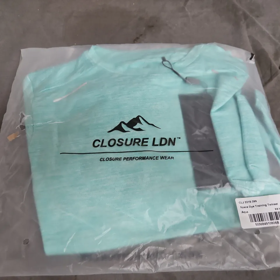 CLOSURE LDN SPACE DYE TRAINING TWINSET - AQUA, 8/9 YEARS
