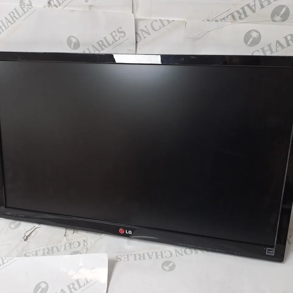 LG 24" LCD MONITOR MODEL 24MP55 SERIAL #312NDNUF3039