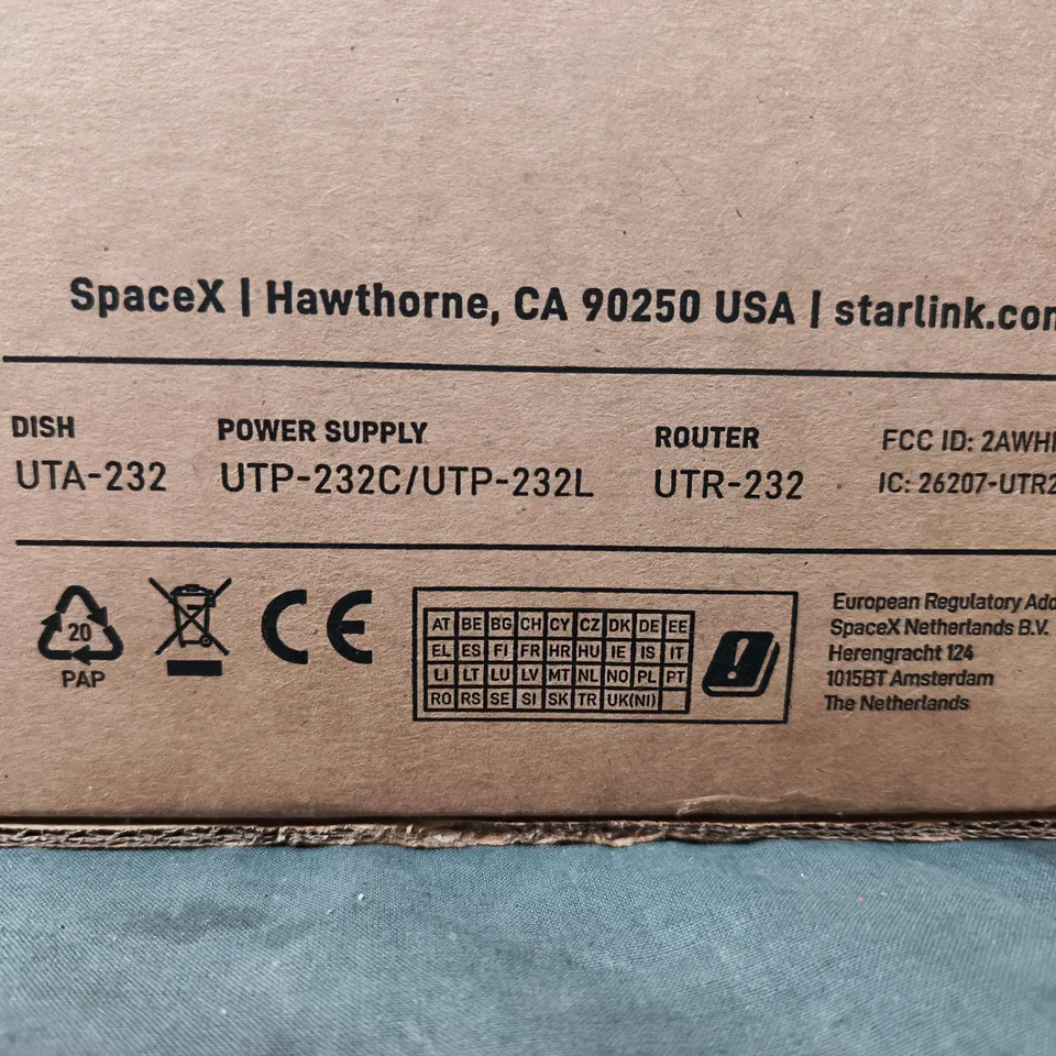 STARLINK SATELLITE INTERNET KIT WITH DISH, ROUTER & POWER SUPPLY – BOXED