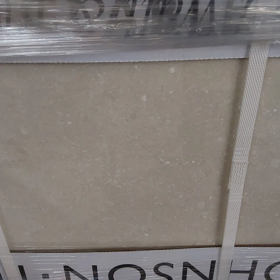 PALLET CONTAINING 40 CARTONS OF JOHNSONS CTD YORK STONE  TILES - 5 PER PACK / 597X297X10MM