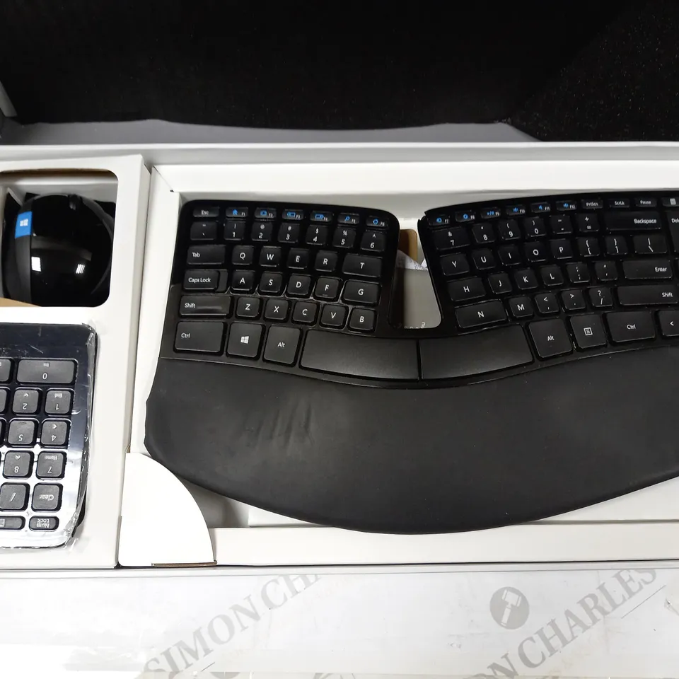 MICROSOFT SCULPT ERGONOMIC DESKTOP KEYBOARD