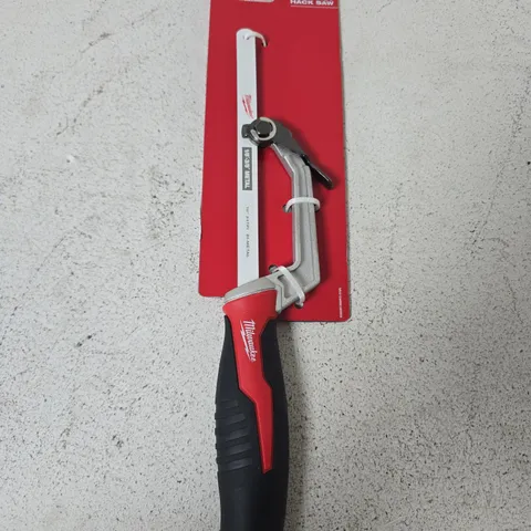 MILWAUKEE COMPACT HACKSAW