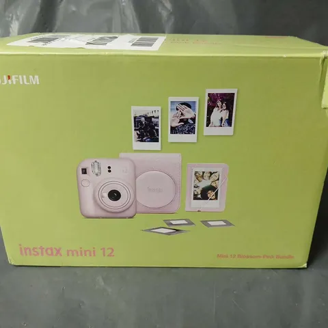 BOXED FUJIFILM INSTAX MINI 12 INSTANT CAMERA - PINK 