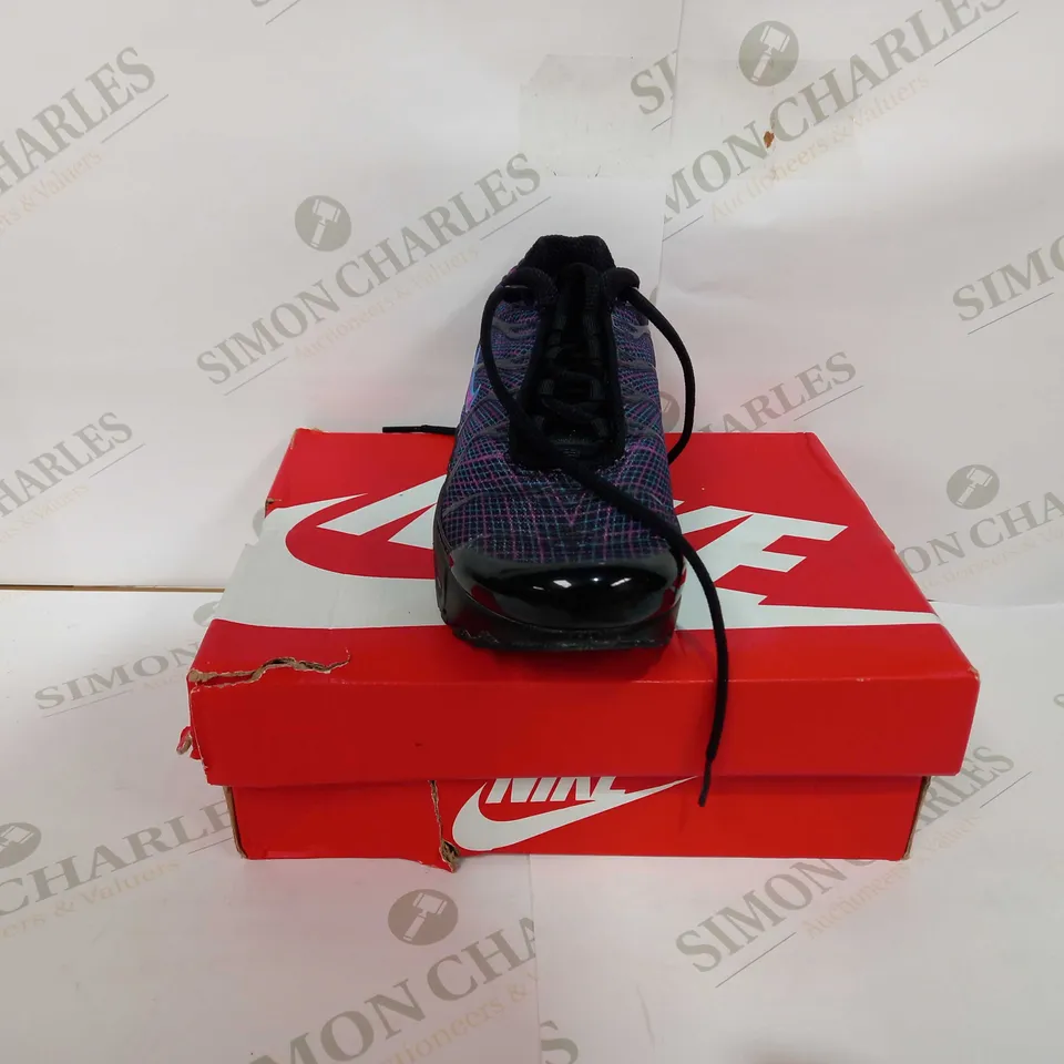 NIKE AIR MAN PLUS PS - UK 1 