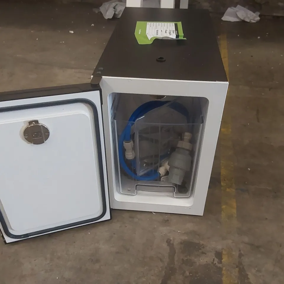 VITRIFRIGO COMMERCIAL COFFEE MACHINE FRIDGE