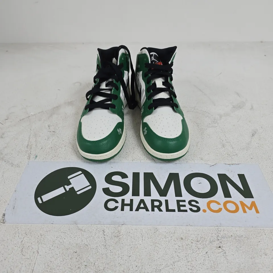 UNBOXED PAIR OF NIKE JORDAN 1 MID SE TRAINERS IN GREEN - US 6.5Y