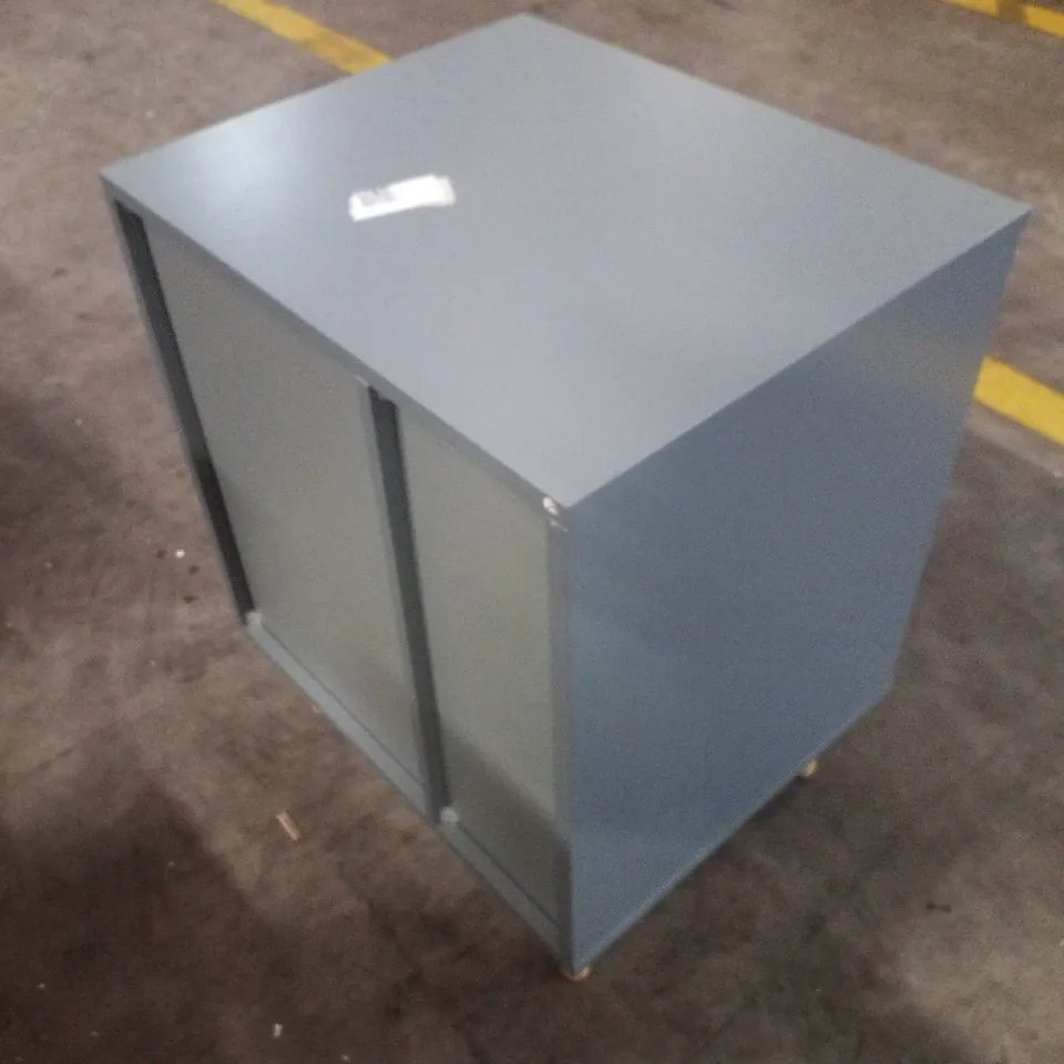 ROUSSEAU 48CM W MANUFACTURED WOOD BEDSIDE TABLE