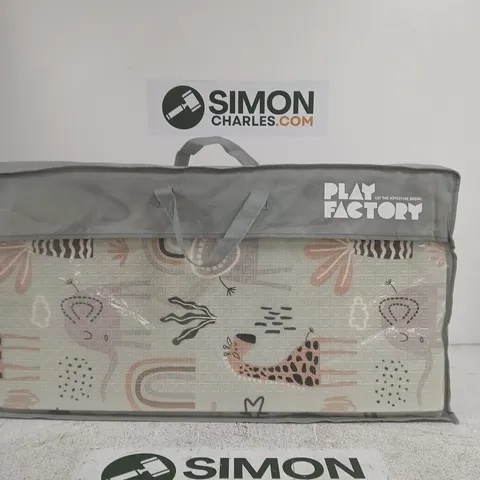 PLAY FACTORY FOLDABLE BABY MATβ PATTERNED PRINT WITH HANDLES