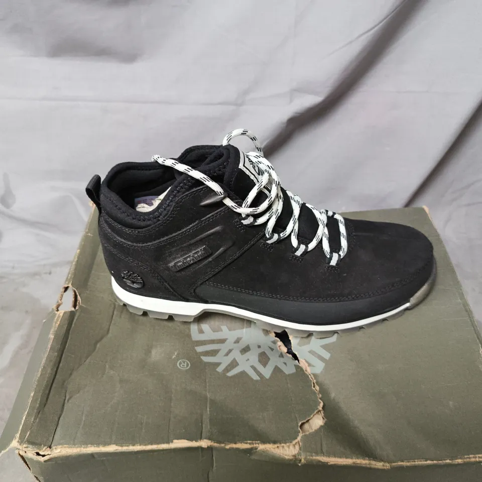 TIMBERLAND BLACK HIKING BOOTS UK SIZE 9
