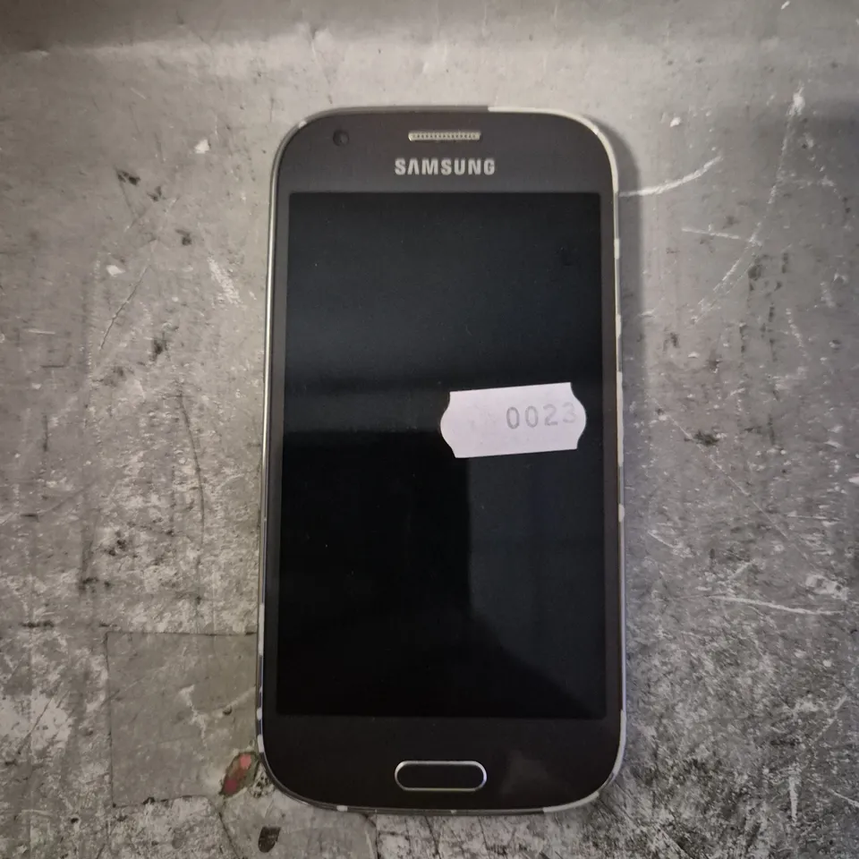 SAMSUNG ANDROID SMARTPHONE - MODEL UNSPECIFIED 