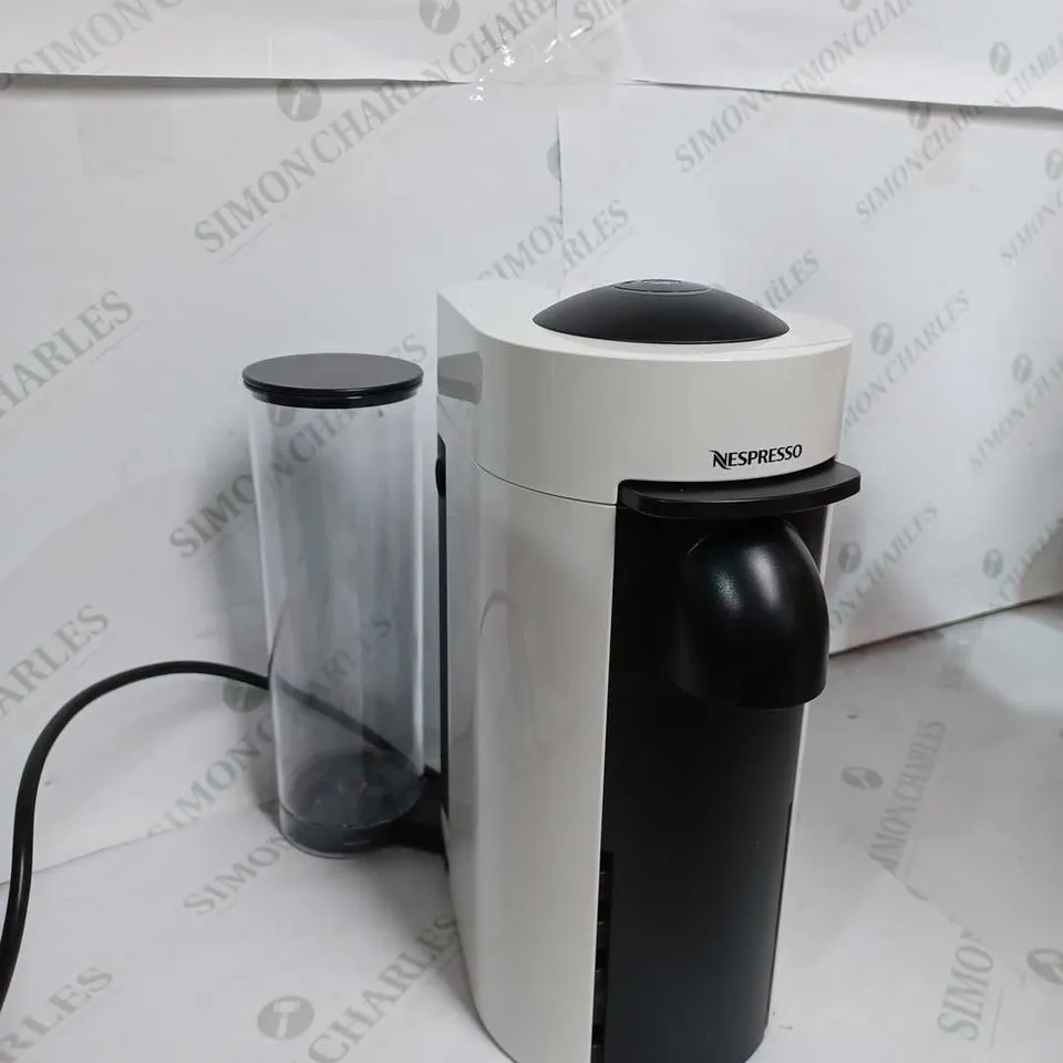 MAGIMIX NESPRESSO VERTUO PLUS LE COFFEE MACHINE,