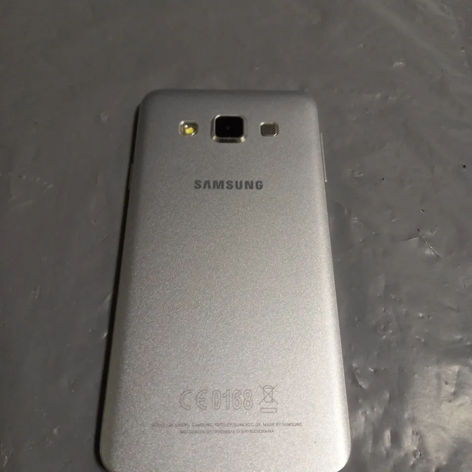 SAMUNG GALAXY A3 