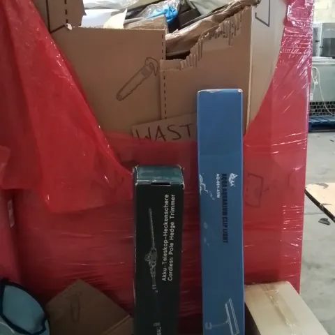 PALLET OF ASSORTED HOUSEHOLD GOODS AND PRODUCTS TO INCLUDE;HEDGE TRIMMER,RIDE ON SUITCASE,AQUARIUM CLIP LIGHT