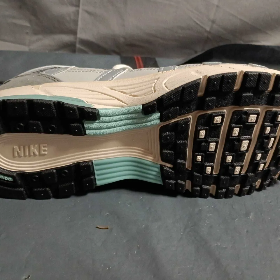 NIKE P6000 TRAINERS - UK SIZE 7.5