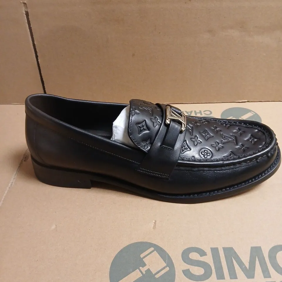 PAIR OF LOUIS VUITTON PARIS MONOGRAM LEATHER LOAFERS – 11