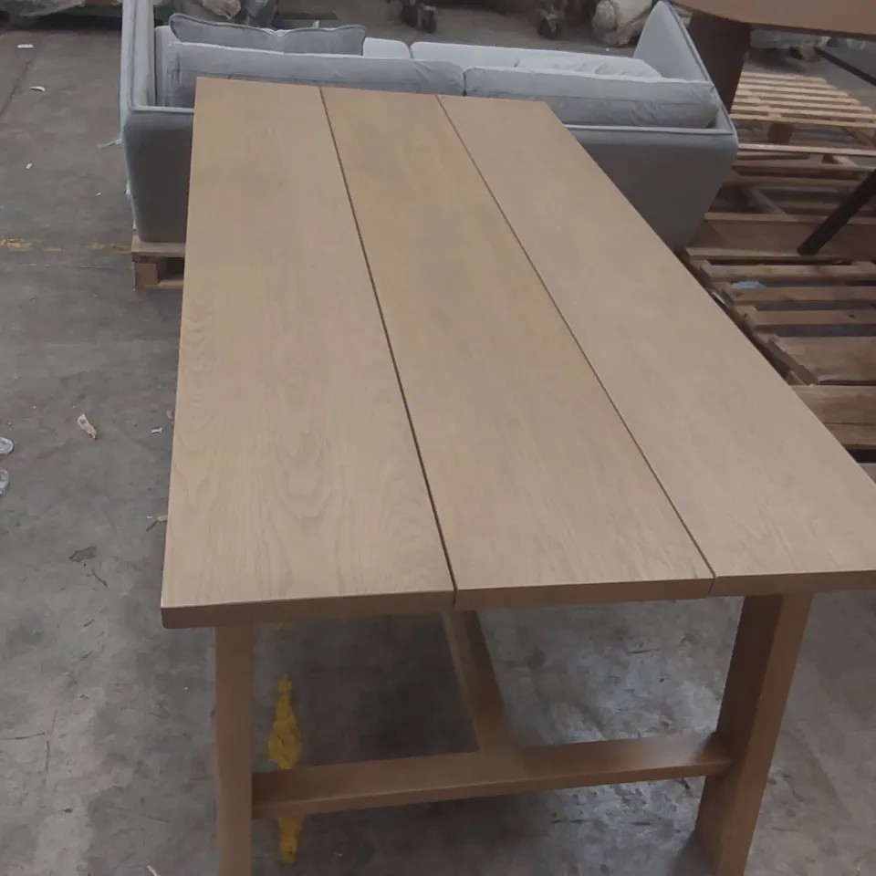 DESIGNER WOODEN DINING TABLE