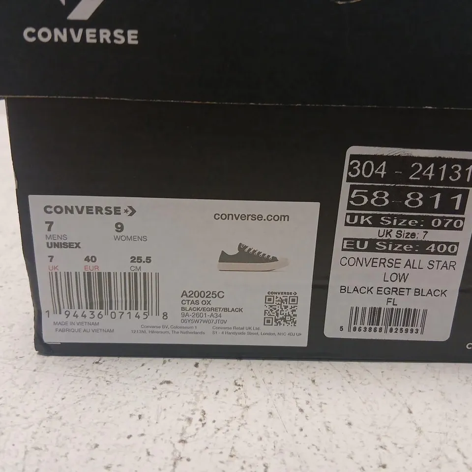 CONVERSE ALL STAR LOW TOP SNEAKERS – NAVY, UK 7