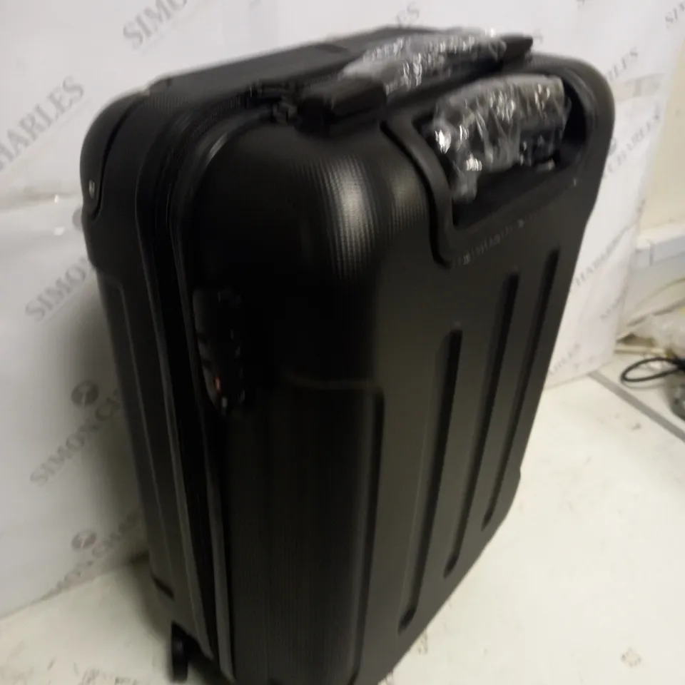 LUGG LIGHTWEIGHT HARD SHELLED LUGGAGE CASE - 56X23X38CM