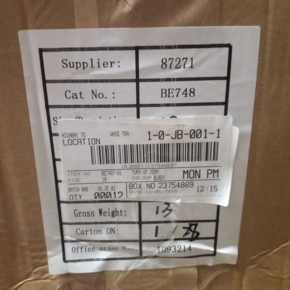 BOX CONTAINING APPROXIMATELY 12 BRAND NEW SIMPLY BE BLACK TURN UP JEANS - SIZE 10