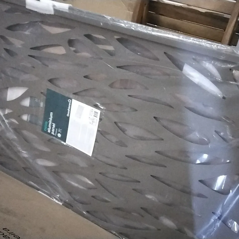 NEVA ALUMINIUM PANEL 1/2 PANEL