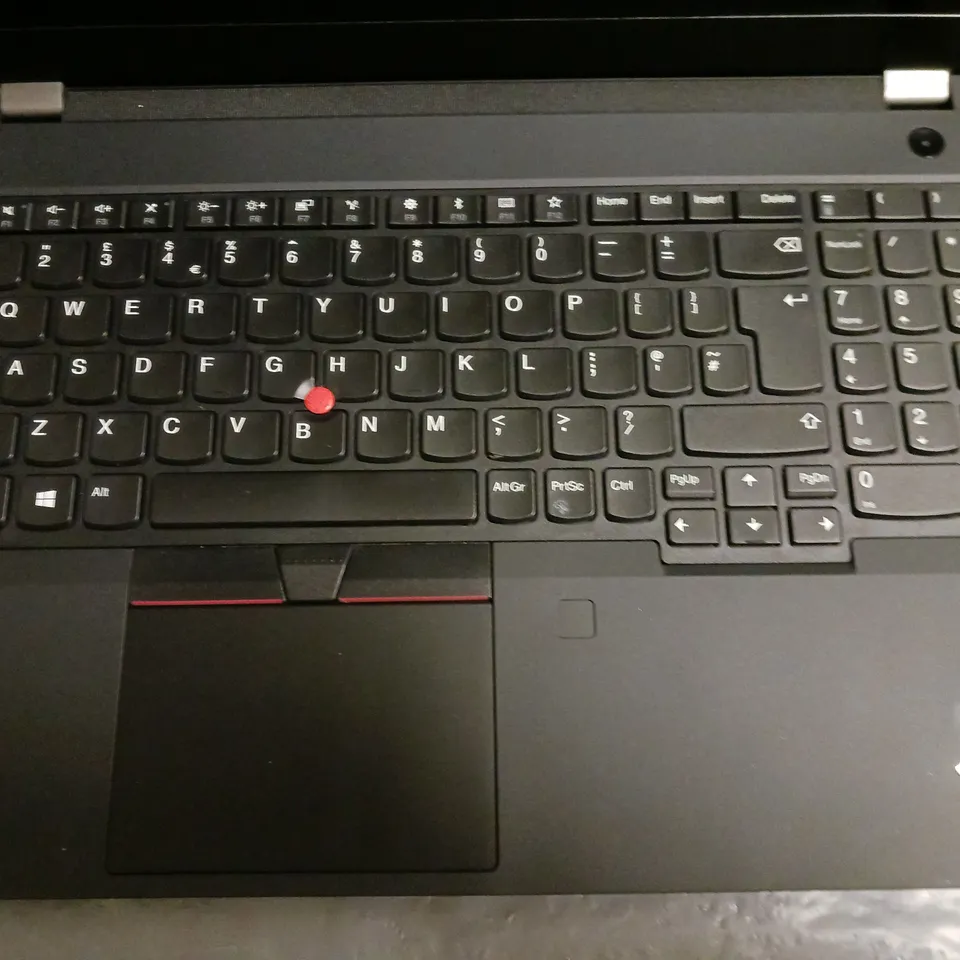 UNBOXED LENOVO THINKPAD T15 LAPTOP 