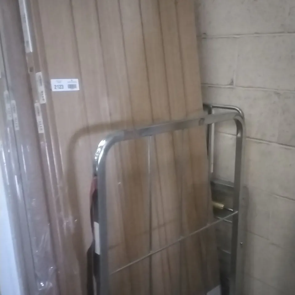 GEOM 1981 X 762MM COTTAGE PRE FINISHED OAK VENEER INTERNAL DOOR