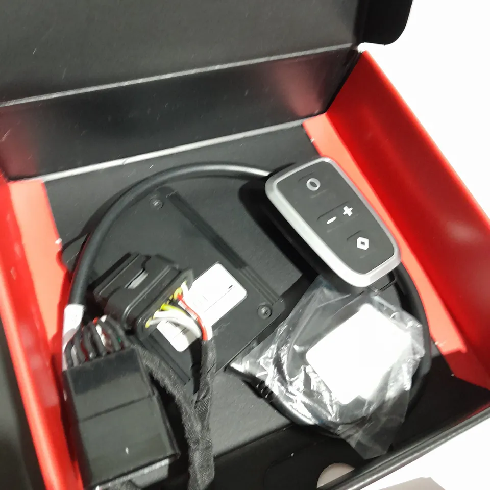 PEDALBOX+ THROTTLE RESPONSE CONTROLLER