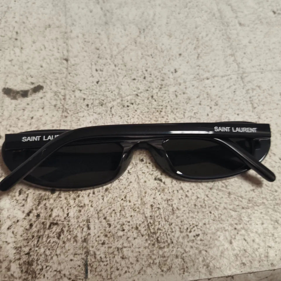 SAINT LAURENT SUNGLASSES - BLACK FRAME (BOXED)