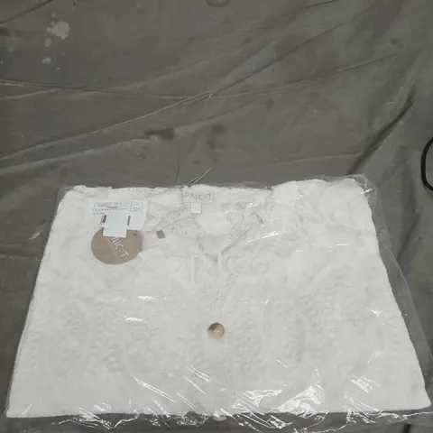 APRICOT DIAMONDS AND TILES EMBROIDERED TOP WHITE SIZE L