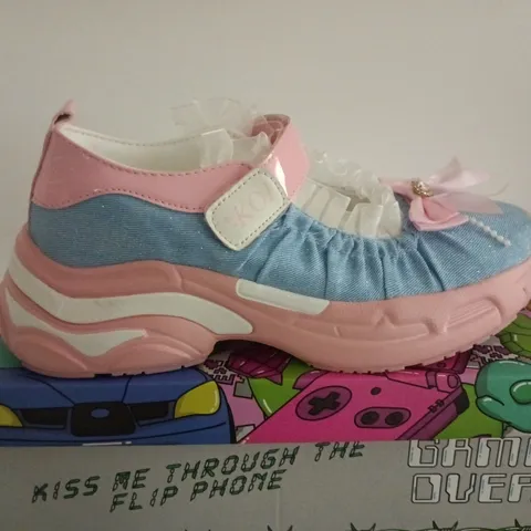 BOXED PAIR OF KOI STARLET RUFFLE BALLET MARY JANES PINK – UK SIZE 6