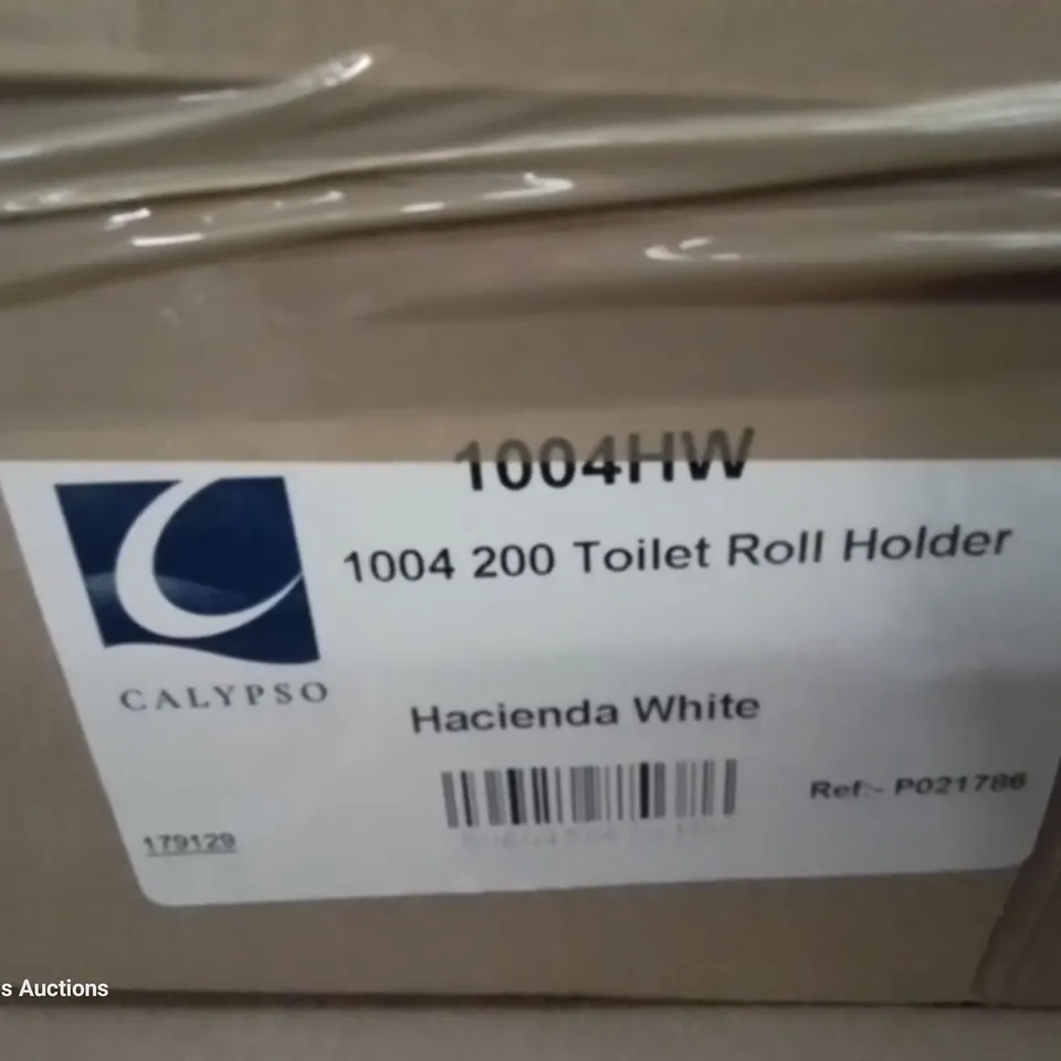 PALLET OF ASSORTED BOXED BATHROOM ITEMS INCLUDING, TALL WHITE INFILL PANELS 1222 × 220mm, TOILET ROLL HOLDERS, VANITY UNIT PELMETS.