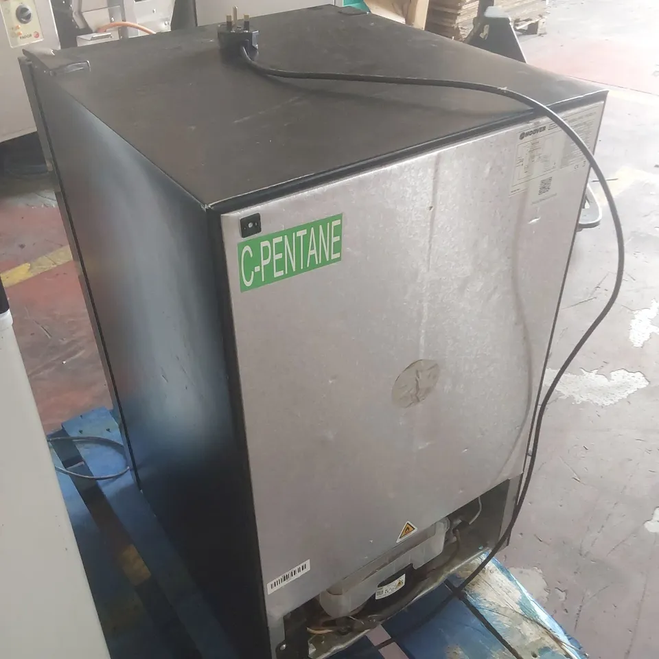 HOOVER HWC150EELW FREESTANDING WINE COOLER