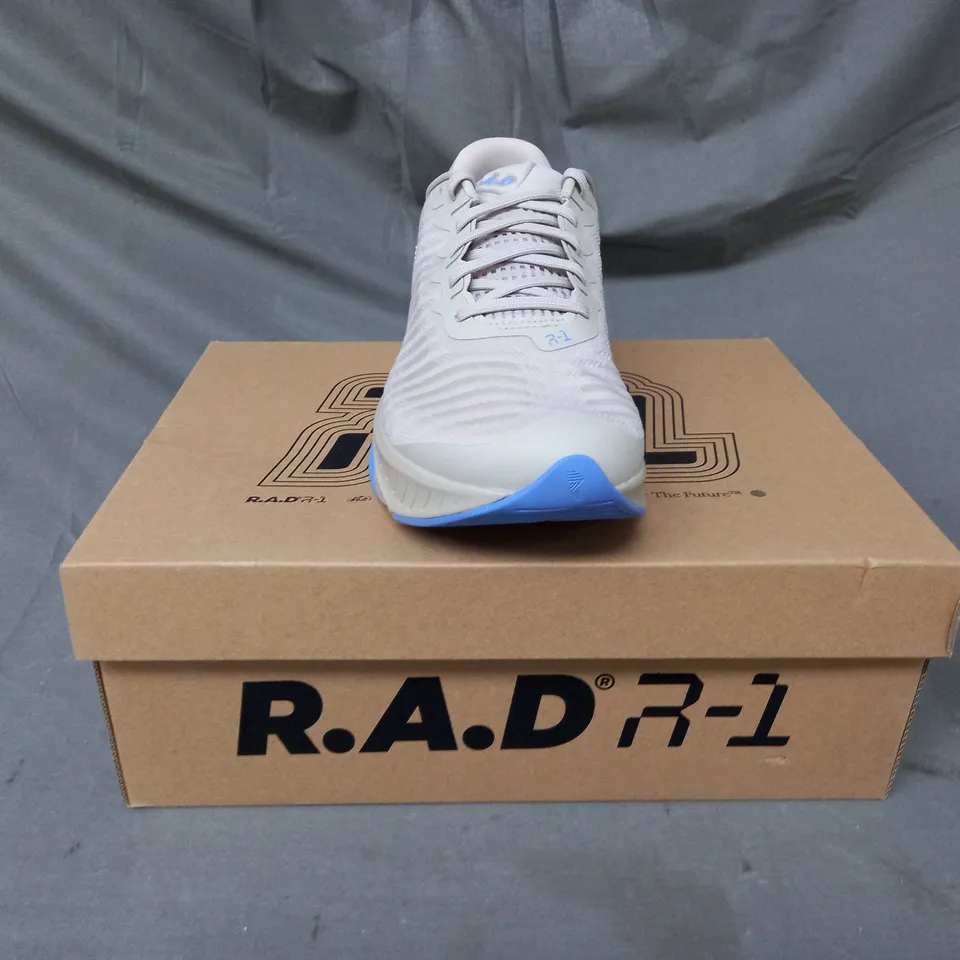 BOXED PAIR OF R.A.D. SHOES IN GREY/BLUE UK SIZE 9.5