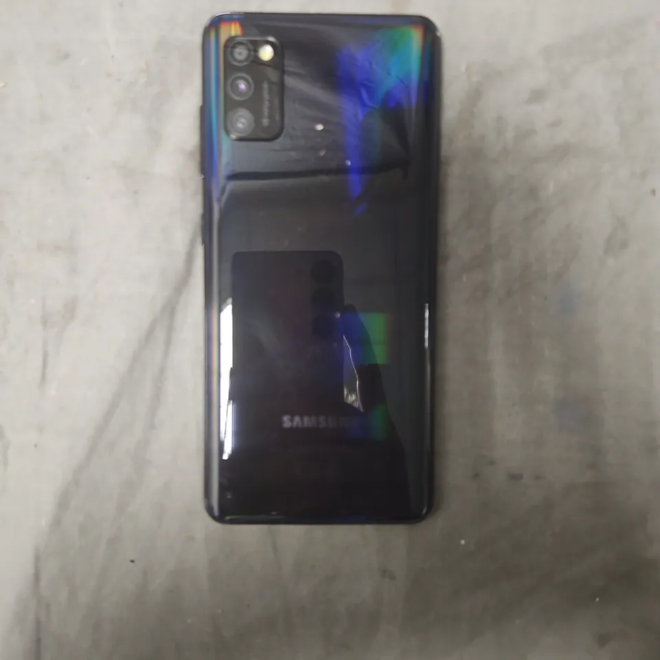BOXED SAMSUNG GALAXY A41