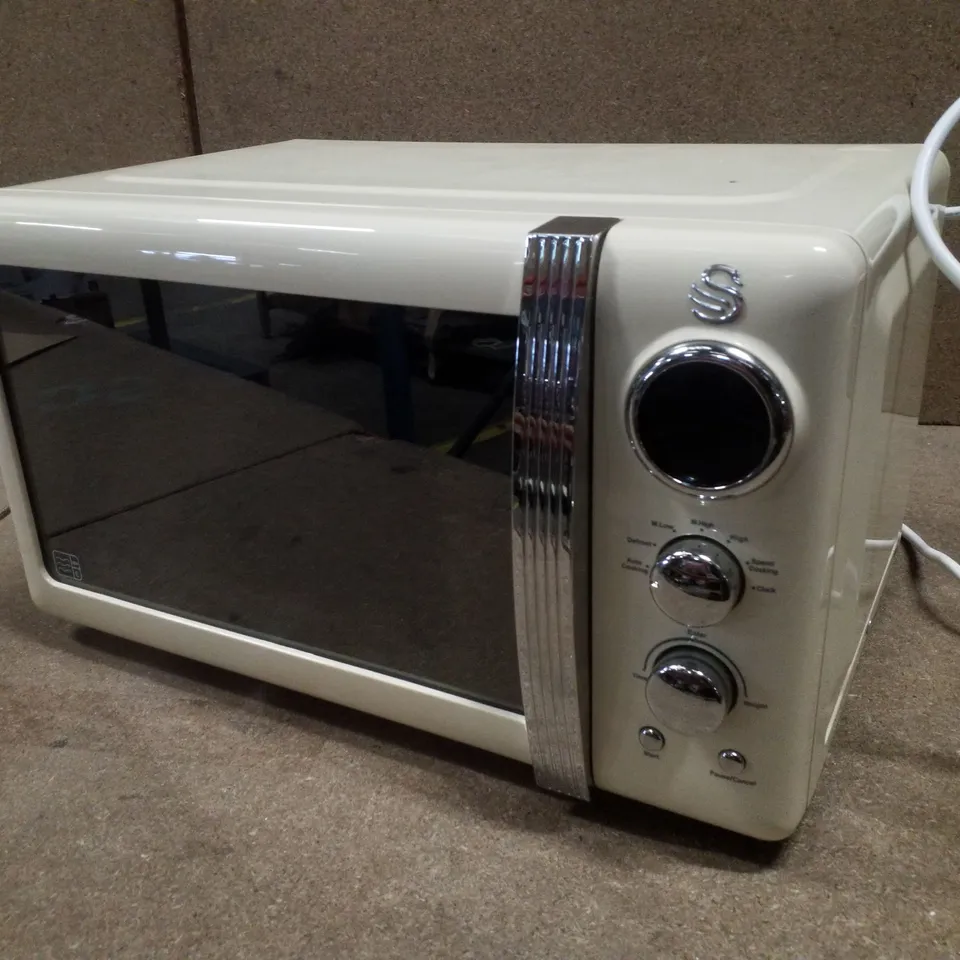 SWAN SM22030LCN MICROWAVE 
