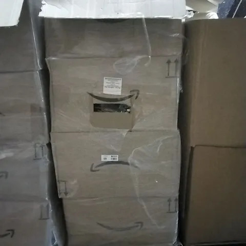 PALLET CONTAINING LARGE QUANTITIES OF IPAD CASES, PROTECTORS ETC...
