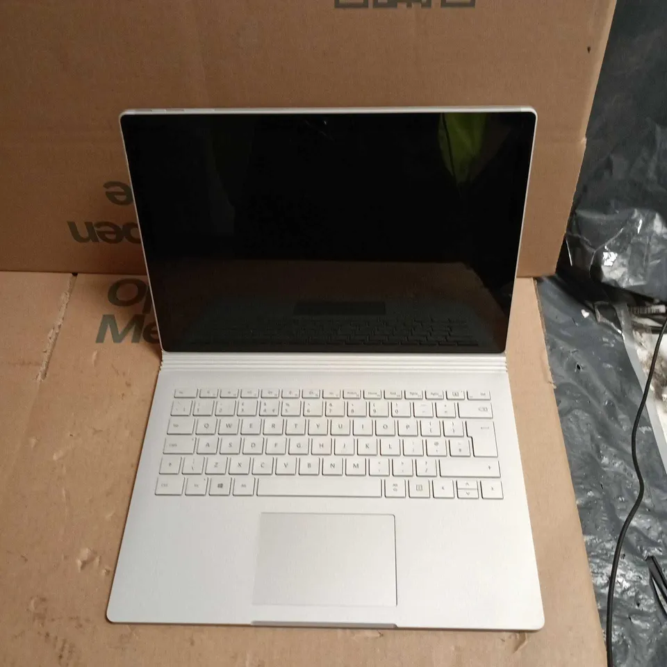 UNBOXED MICROSOFT SURFACE BOOK 2 13.5-INCH LAPTOP – INTEL CORE I5-8350U, 8GB RAM, 256GB SSD, SILVER