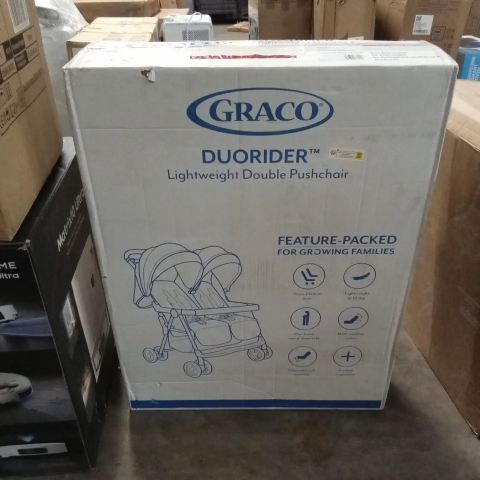 BOXED GRACO LIGHTWEIGHT DOUBLE PUSHCHAIR