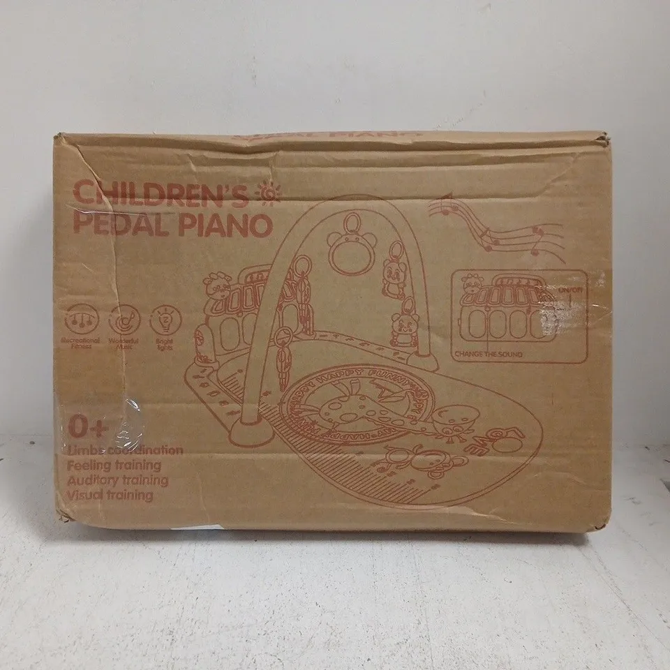 BOXED UNBRANDED CHILDREN'S PEDAL PIANO