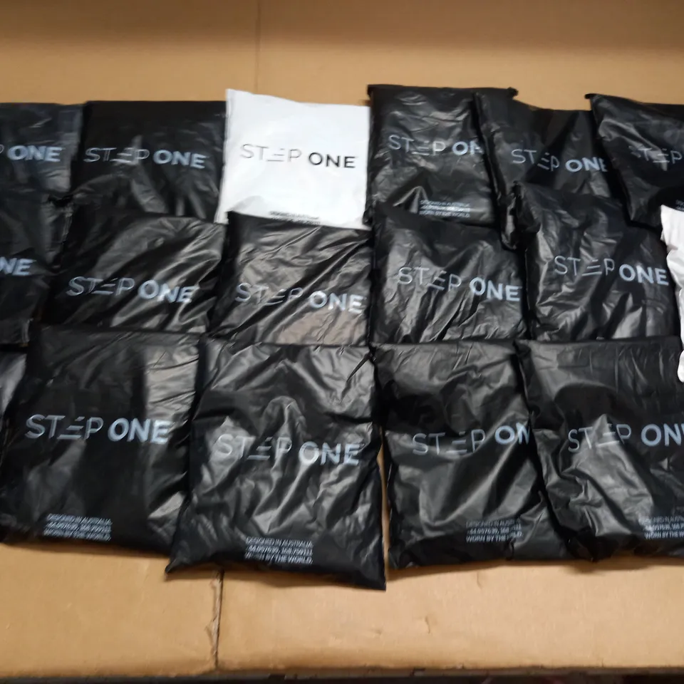 LOT OF 18 ASSORTED BAGGED STEP ONE BOXERS IN VARIOUS SIZES