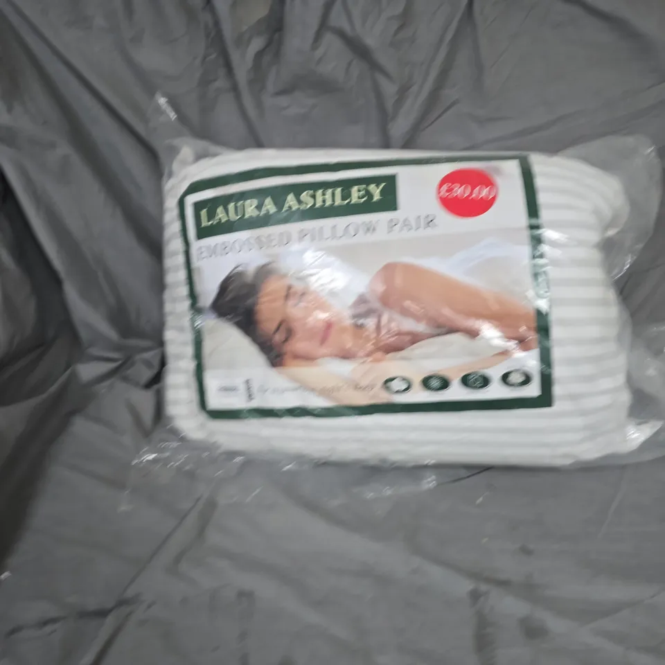 LAURA ASHLEY EMBROIDERED PILLOW PAIR