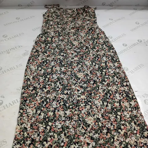 ABERCOMBIE AND FITCH FLORAL OCCASSIONAL DRESS SIZE S